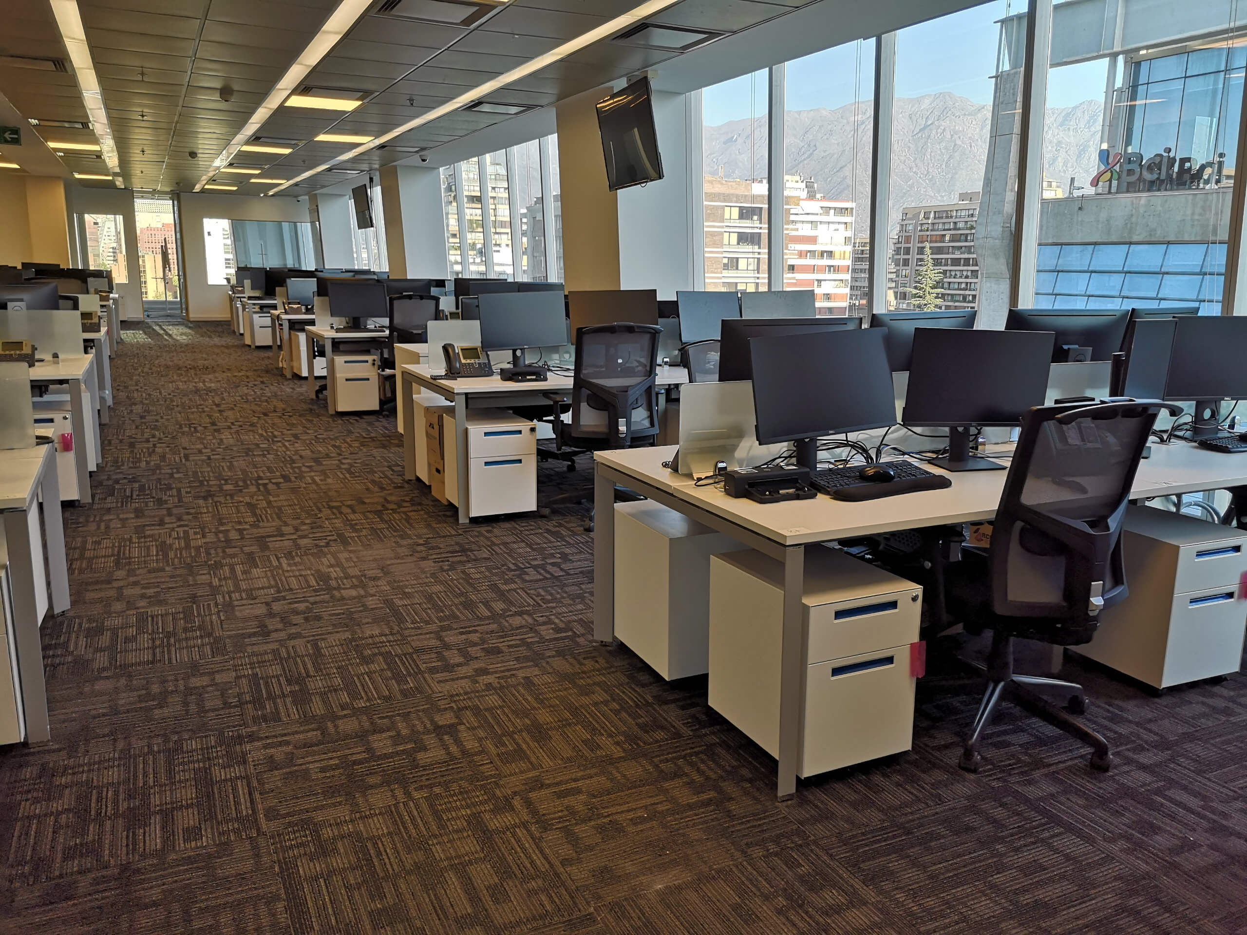 Proyectos de Oficina DSV - Muebles de oficina | Dunati